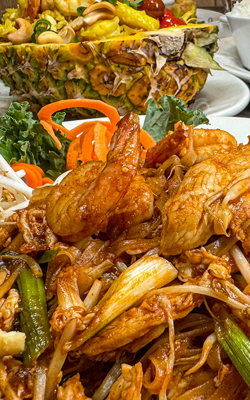 Saka Asian Kitchen | Thai and Sushi | Boca Raton